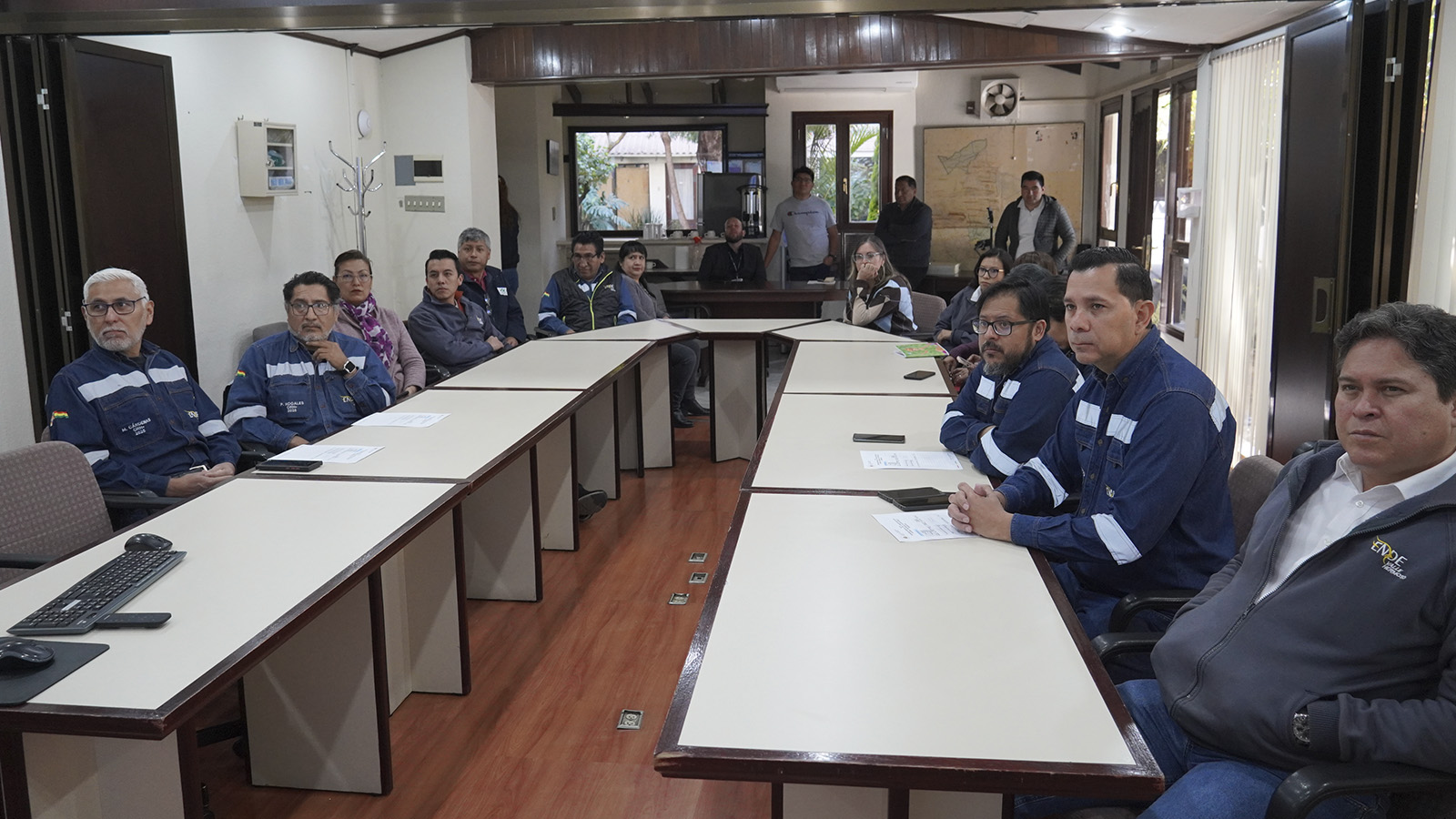 Ministerio de Trabajo posesiona a nuevo Comité Mixto Agrupado de la Empresa ENDE Valle Hermoso S.A.