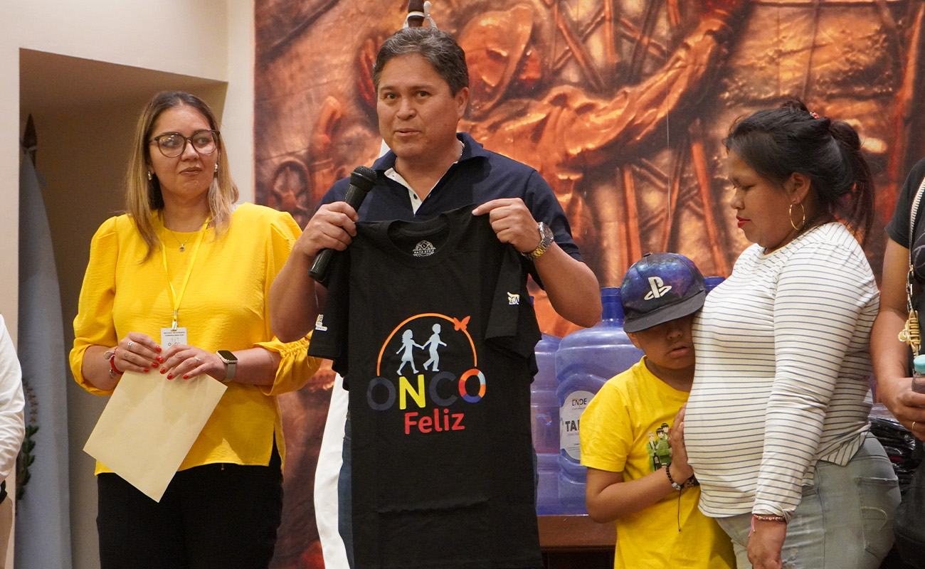 ENDE Valle Hermoso entrega donación solidaria a Oncofeliz en apoyo a familias de niños con cáncer