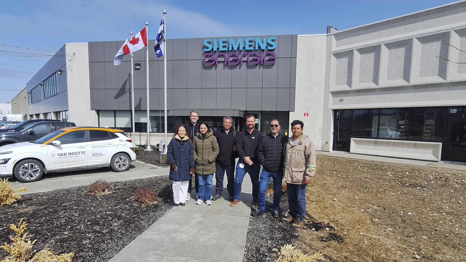 Mantenimiento de turbina de Central Termoeléctrica El Alto avanza sin retrasos 